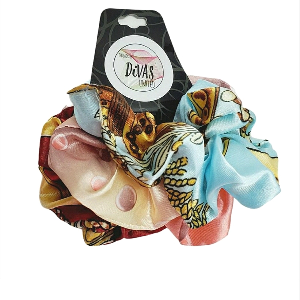 DIVAS LIMITED Satin Scrunchies, NWT